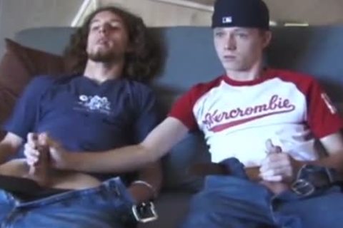 Adam And EJ sucking lad 10-Pounder