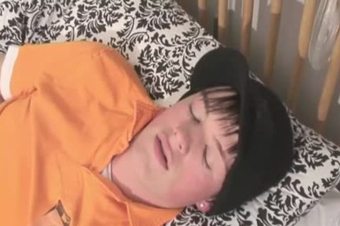 brunette guy Strokes Himself And Dildos ass