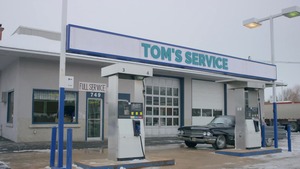 Tom Of Finland: Service Station: bare - Ricky Roman with River Wilson American Nail