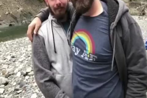 Public unprotected Sextape