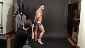 maskurbate: Filthy Fun in the Studio with Manuel